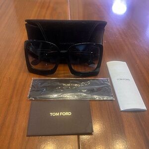 Tom Ford Oversize Sunglasses